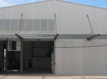 Bodega-Galpón · 400m² · 2 Ambientes · Exelente Galpon en Alquiler en General San Martin