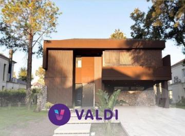 Casa · 352m² · Casa en Venta, Saint Thomas Este - Oeste