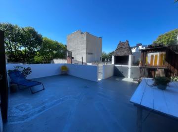 PH · 100m² · 5 Ambientes · PH en Colegiales con Terraza Venta o Alquiler