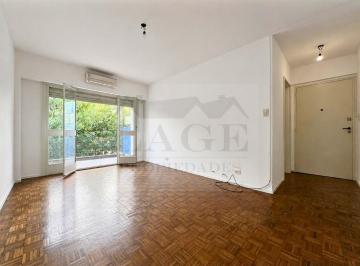 Departamento · 44m² · 2 Ambientes · Muy Buen 2 Amb Frente C/balcon de 51 m² Totales Aprox