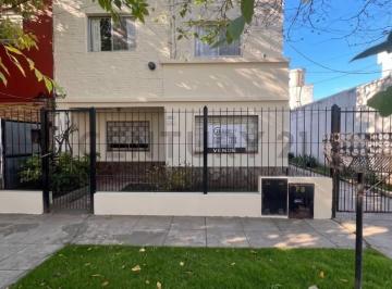 Casa · 180m² · 4 Ambientes · Oportunidad en San Fernando: Casa en Lote Propio con 3 Unidades Independientes