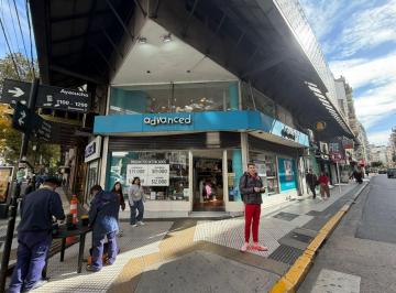 Local comercial · 150m² · Local Av Santa Fe Al 2001 Esq. Ayacucho