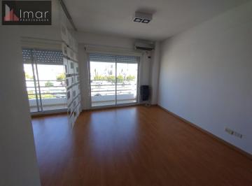 Departamento · 40m² · 1 Ambiente · Alquiler Departamento Monoambiente Apto Profesional Luminoso con Balcon