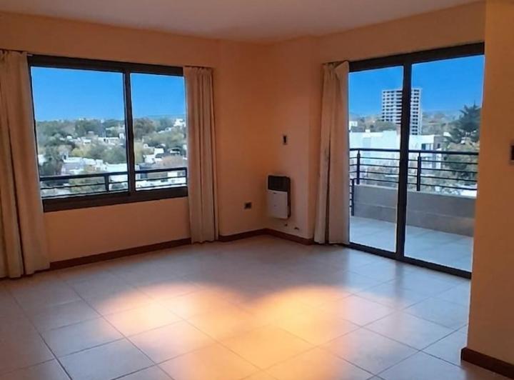 Departamento · 68m² · 2 Dormitorios · 1 Cochera