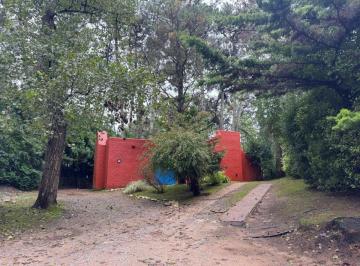 Casa de 4 ambientes, Cariló · Casa Mediterranea en Venta - Usd 150.000 - Oportunidad - Cariló
