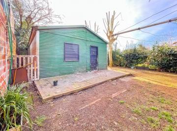 Casa · 330m² · Lote en Villa Elisa