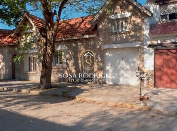 PH · 123m² · 3 Ambientes · 1 Cochera · PH 3 Ambientes con Entrada Independiente en La Perla