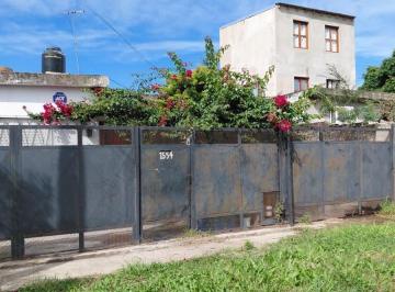 Casa · 95m² · 3 Ambientes · Venta de Casa 4 Ambientes en Gran Bourg