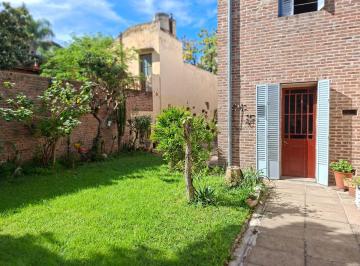 Casa · 290m² · 5 Ambientes · 2 Cocheras · Casa en Coghlan