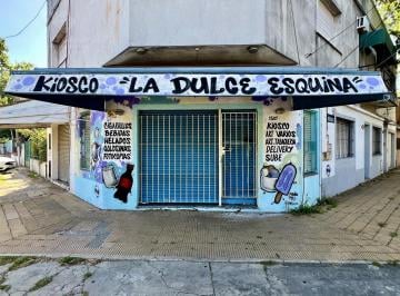 Local comercial · 17m² · 2 Ambientes · Local Sobre Cerrito - Ideal Inversor - Buena Rentabilidad - Oportunidad!