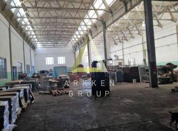 Bodega-Galpón · 6963m² · Nave Industrial en Venta en Tres de Febrero