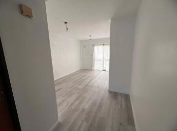 Departamento · 41m² · 2 Ambientes · 1 Cochera · Departamento Venta 1 Dormit Balcón Cochera Calle 60 E/ 2 y 3 Zona Facultades La Plata