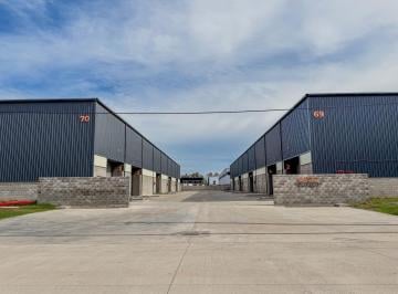 Depósito · 300m² · 1 Ambiente · Alquiler - Depósito - Parque Industrial Moreno 2 - 300 m²