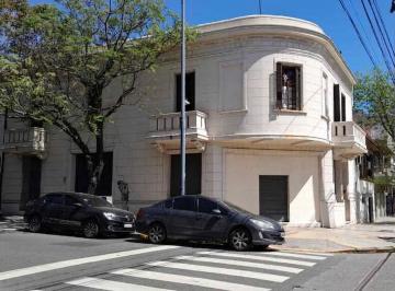 Terreno , Boedo · Local Esquina en Lote Propio - 2 Plantas