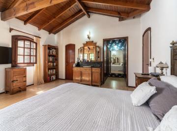 Casa · 264m² · 5 Ambientes · 2 Cocheras · Venta Casa 5 Ambientes Pilar Mapuche Country Club
