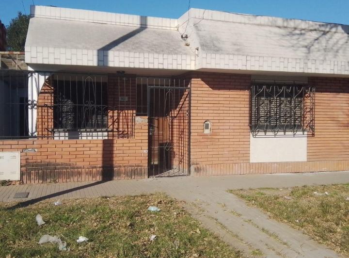 Casa · 400m² · 3 Ambientes
