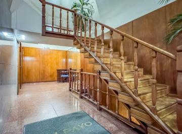 Departamento en Venta de 4 ambientes Primera Junta · 4 Ambientes con Dependencia. Excelente Piso Reciclado en El Corazón de Caballito de 146 m²