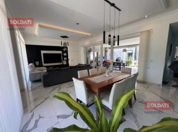 Casa · 200m² · 5 Ambientes · 6 Cocheras · Casa Venta La Candida Club de Campo 4 Dorm. - Piscina