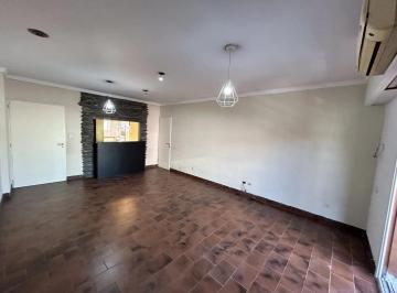 Departamento · 140m² · 3 Ambientes · Departamento en Venta - 2 Dorm. 3 Baños - Parque Avellaneda