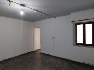 Departamento de 2 ambientes, Avellaneda · Departamento 2 Ambientes Amplios en El Centro de Wilde