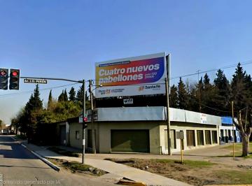 Local comercial · 295m² · 4 Ambientes · Local - Perez