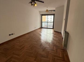 Departamento · 52m² · 2 Ambientes · 1dor. Bien Amplio con Balcon Grande. a m del Buen Pastor