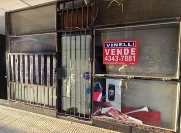 Local comercial · 44m² · 1 Ambiente · 1 Cochera · Local Màs Cochera Fija y Cubierta Retasado