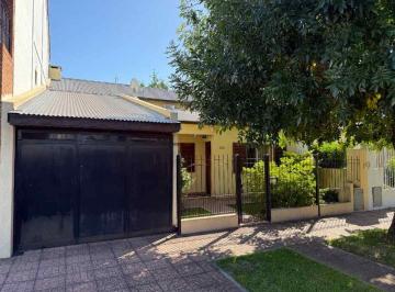 Casa de 4 ambientes, Quilmes · Chalet 4 Ambientes en Venta en Quilmes Oeste