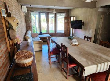 Casa · 160m² · 4 Ambientes · 3 Cocheras · Casa 4 Ambientes en Venta Chapadmalal con Pileta
