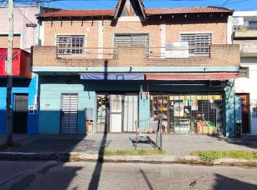 PH de 9 ambientes, La Matanza · PH con 200 m² Construidos, 3 PH de 3 Amb Más 2 Locales Frente en Venta en Villa Luzuriaga