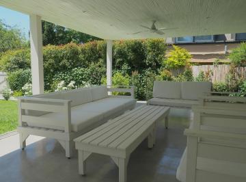 Casa · 190m² · 5 Ambientes · 1 Cochera · Olivos Golf en Alquiler Anual, Tres Dorm., 2 Baños