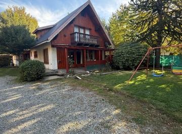 Casa · 120m² · 5 Ambientes · 2 Cocheras · Casa en San Carlos de Bariloche