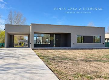 Casa · 150m² · 4 Ambientes · 2 Cocheras · Casa en Venta Canales de Plottier