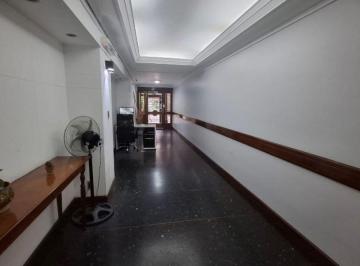Departamento de 3 ambientes, Quilmes · Excelente Departamento 2 Ambientes en Venta en Quilmes Centro