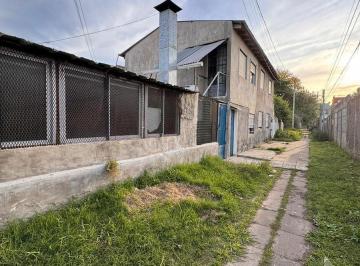 Casa · 300m² · 5 Dormitorios · 1 Cochera · Venta en Bloque en Barrio Monasterio