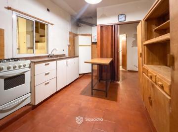 Casa · 177m² · 5 Ambientes · Venta | Permuta - Casa 3 Dorm. Comodín con Cochera - Barrio Alvear, Rosario
