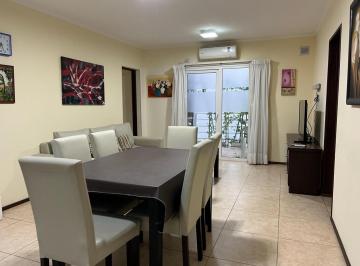 Departamento · 90m² · 4 Ambientes · 2 Cocheras · Departamento en Venta - 3 Dorm. 2 Baños - Pinamar