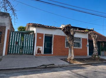 Terreno · 284m² · Terreno de 280 m² Apto Duplex o Triplex en Venta. Olivos