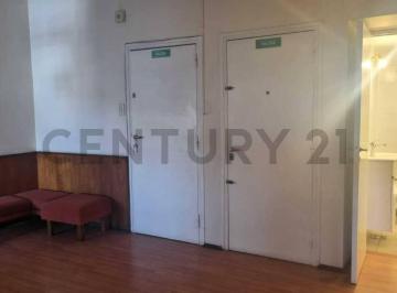 Oficina comercial · 85m² · 4 Ambientes · Venta Oficina con Frente Hacia Av Colón. Mendoza.