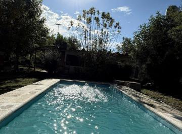 Quinta vacacional · 60m² · 3 Ambientes · 3 Cocheras · Quinta - Domselaar