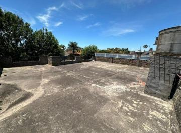 Casa · 73m² · 4 Ambientes · 1 Cochera · Casa en Venta - 2 Dorm. 2 Baños - Cochera - 390 m² - Glew, Almirante Brown