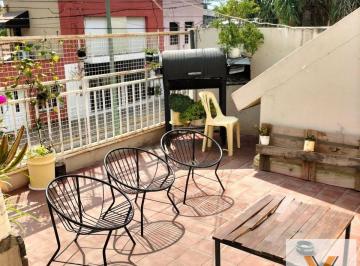 Casa · 174m² · 7 Ambientes · 2 Cocheras · Casa en Venta - 3 Dorm. 2 Baños - Departamento - 207 m² - Gualeguaychú