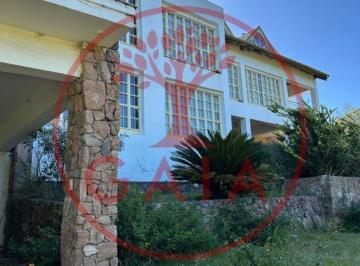 Casa de 10 ambientes, Villa Parque Siquiman · Chalet con Vista Al Lago y Sierras + 5.300 m² de Parque | Ideal Familia o Emprendimiento