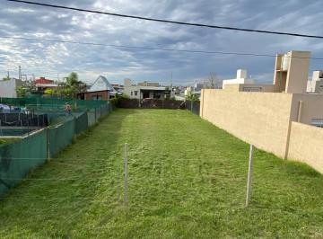 Terreno , Roldán · Terreno 360 m² Sobre Calle Pavimentada.