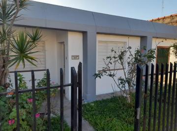 Casa de 3 ambientes, Morón · Dueño Alquilo Casa