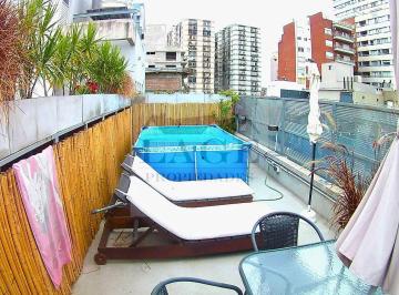 Departamento · 50m² · 2 Ambientes · 1 Cochera · Muy Buen 2 Amb C/ Cochera Cubierta, Balcon y Terraza Privada