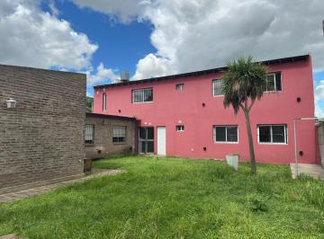 Departamento · 50m² · 3 Ambientes · 1 Cochera · Venta Departamento PH Apto Crédito en Planta Baja con Jardin y Cochera Cañuelas Todos Los Servicios