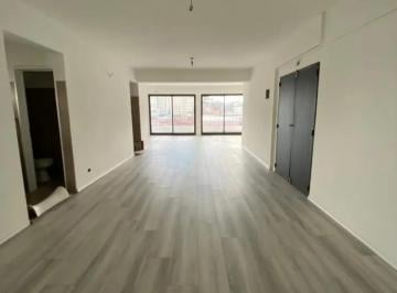 Oficina comercial · 170m² · 2 Ambientes · 2 Cocheras · Venta de Piso Exclusivo de 180 m² en Balvanera
