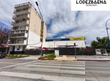 Bodega-Galpón · 380m² · Lote de Terreno en Alquiler - Posibilidad Ser Deposito, Galpon, Cocheras - Centro de Cba