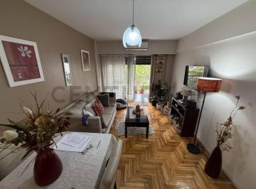Departamento · 57m² · 3 Ambientes · Departamento 3 Ambientes Al Frente con Balcón en Caballito